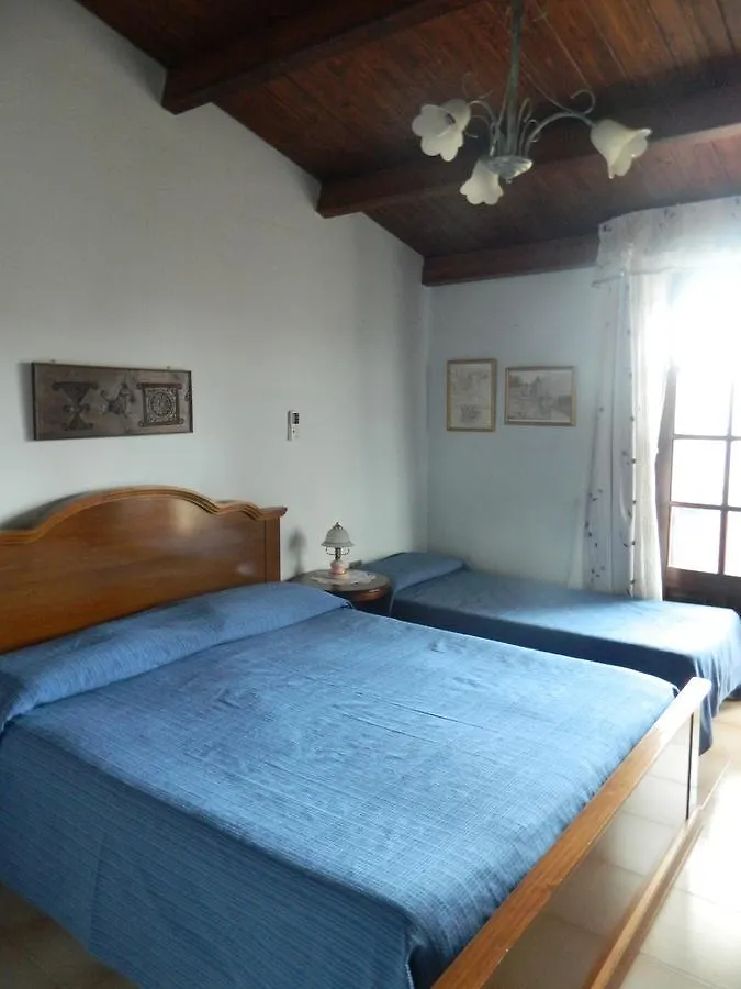 Da Elena Bed & Breakfast Cabras Italy